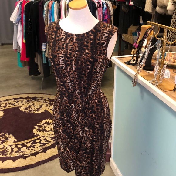 Calvin Klein Dresses & Skirts - Calvin Klein Gathered Hip Animal Print Dress SZ 4